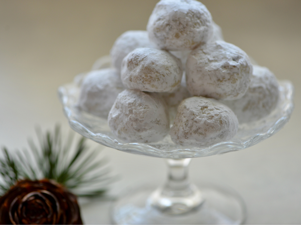 Almond Snowballs